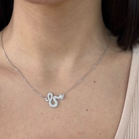 Colier argint scurt decorat cu pandantiv sarpe Essentials, 01V01-Y2114, Oxette Romania