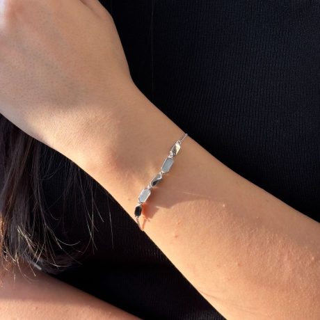 Bratara argint cu pandantive din argint si sidef Essentials, 02V01-J1309, Oxette Romania