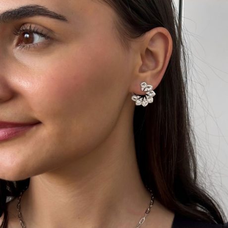 Cercei argint pe ureche decorati cu cristale zirconia Essentials, 03V01-Y4133, Oxette Romania