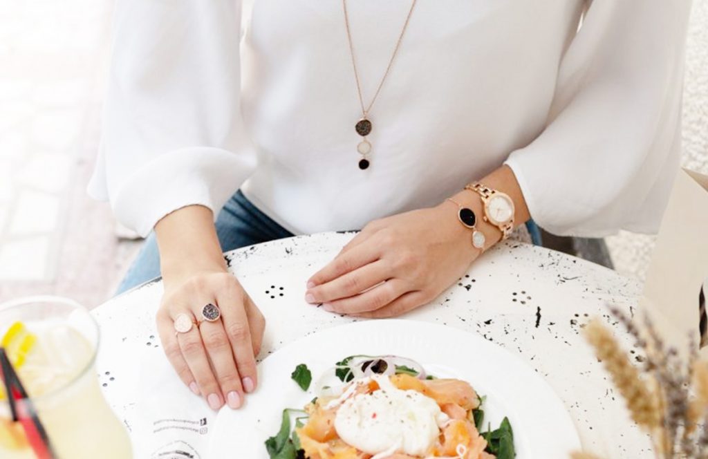 Inelele din argint-ideale pentru manichiuri moderne, Inelele-din-argint-ideale-pentru-manichiuri-moderne, Oxette Romania