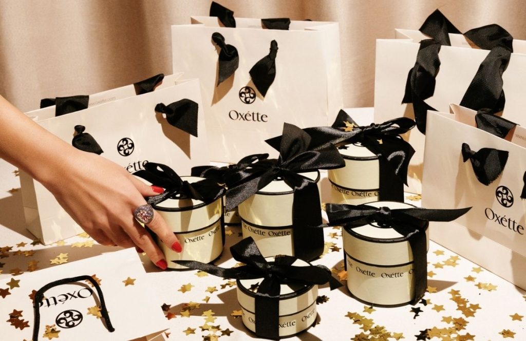 Cadouri de Craciun pentru femei – 5 idei inspirate la reduceri speciale, Bijuterii-elegante-pungute-de-cadou-Oxette-cutii-de-cadou-Oxette-brand-Oxette-accesorii-de-lux-cadouri-rafinate-design-premium-prezentare-festiva, Oxette Romania